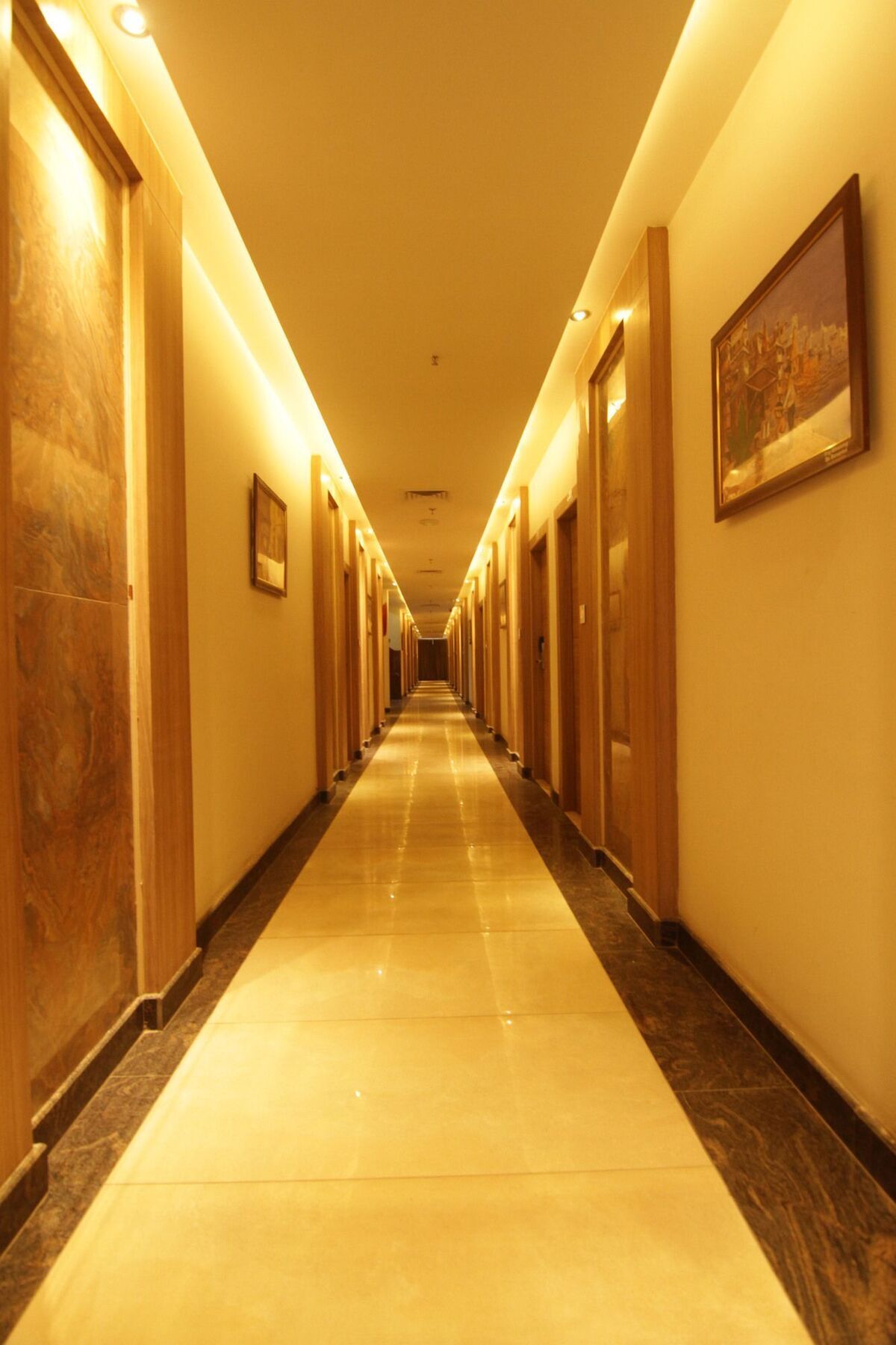 Oyo 2054 New Hotel Broadway Benares Buitenkant foto